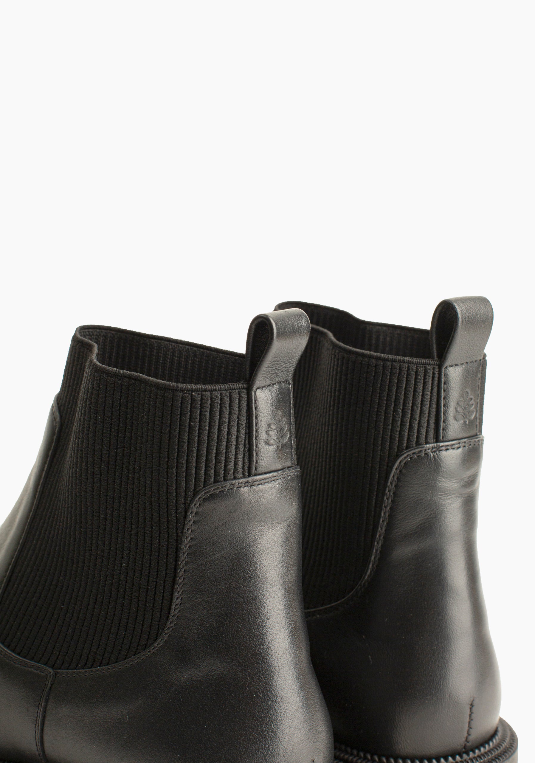 Women's Chelsea Boots Black