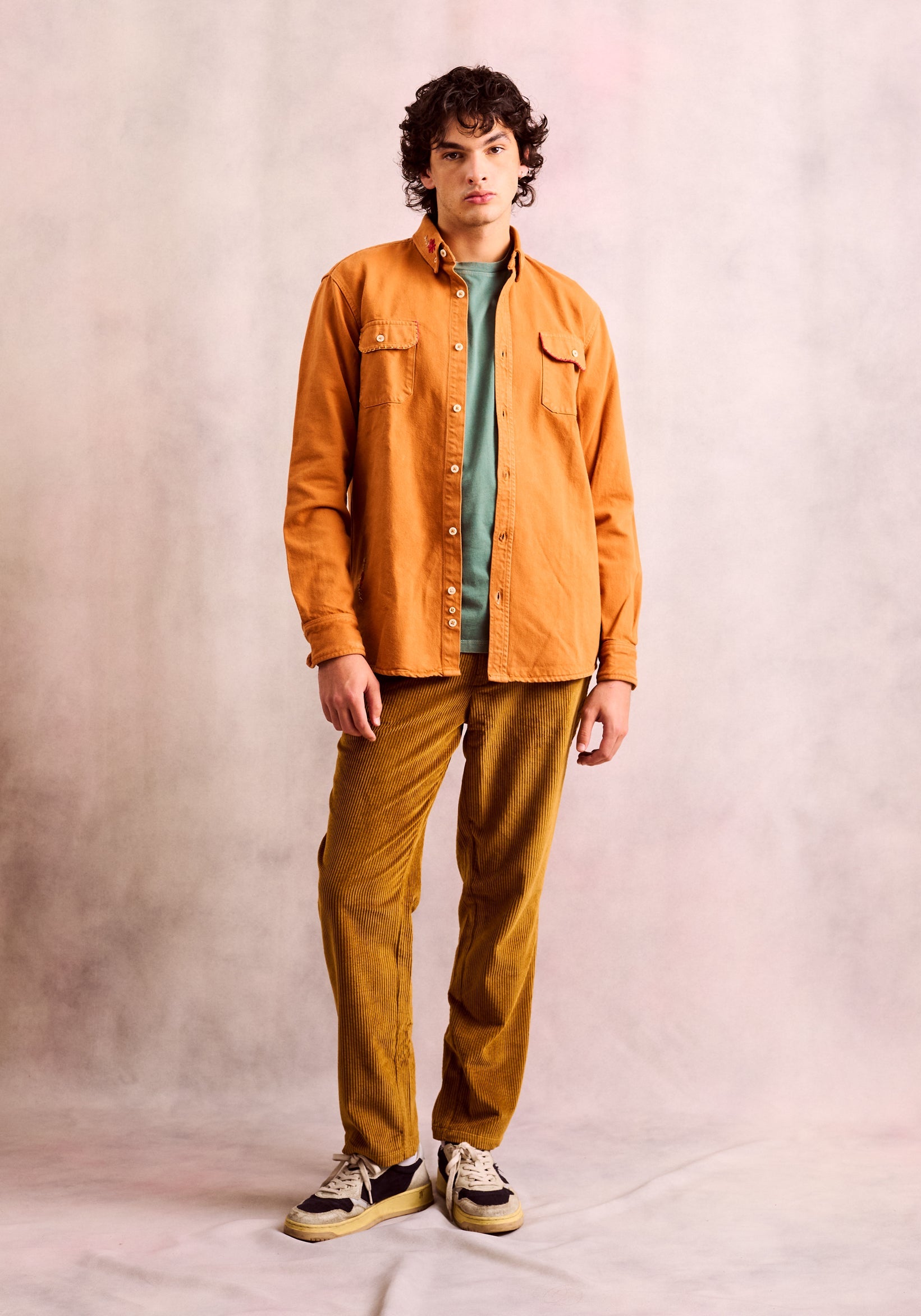 Overshirt Indigo Bordada Terracota