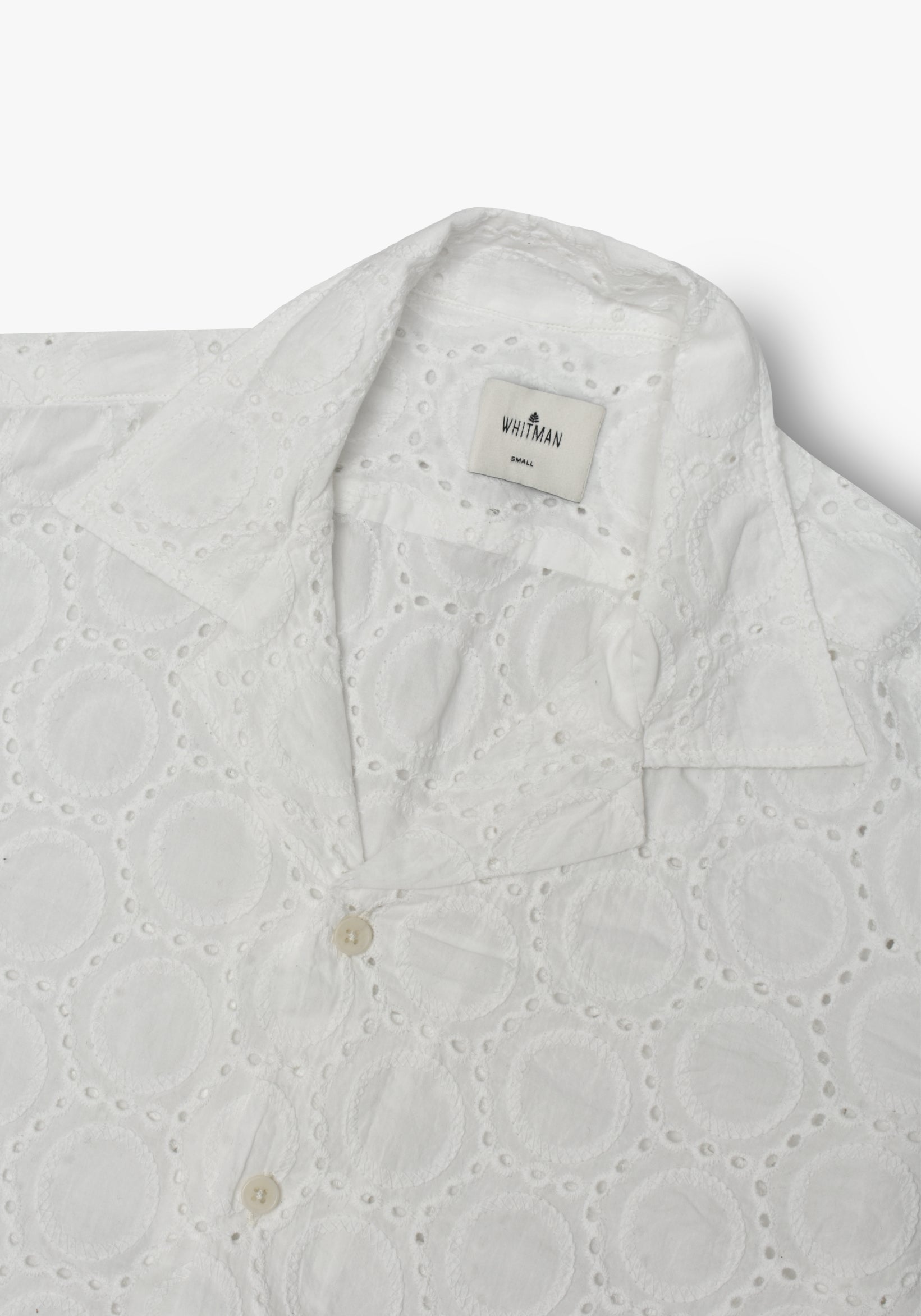 Buttonhole Cuban Shirt. White