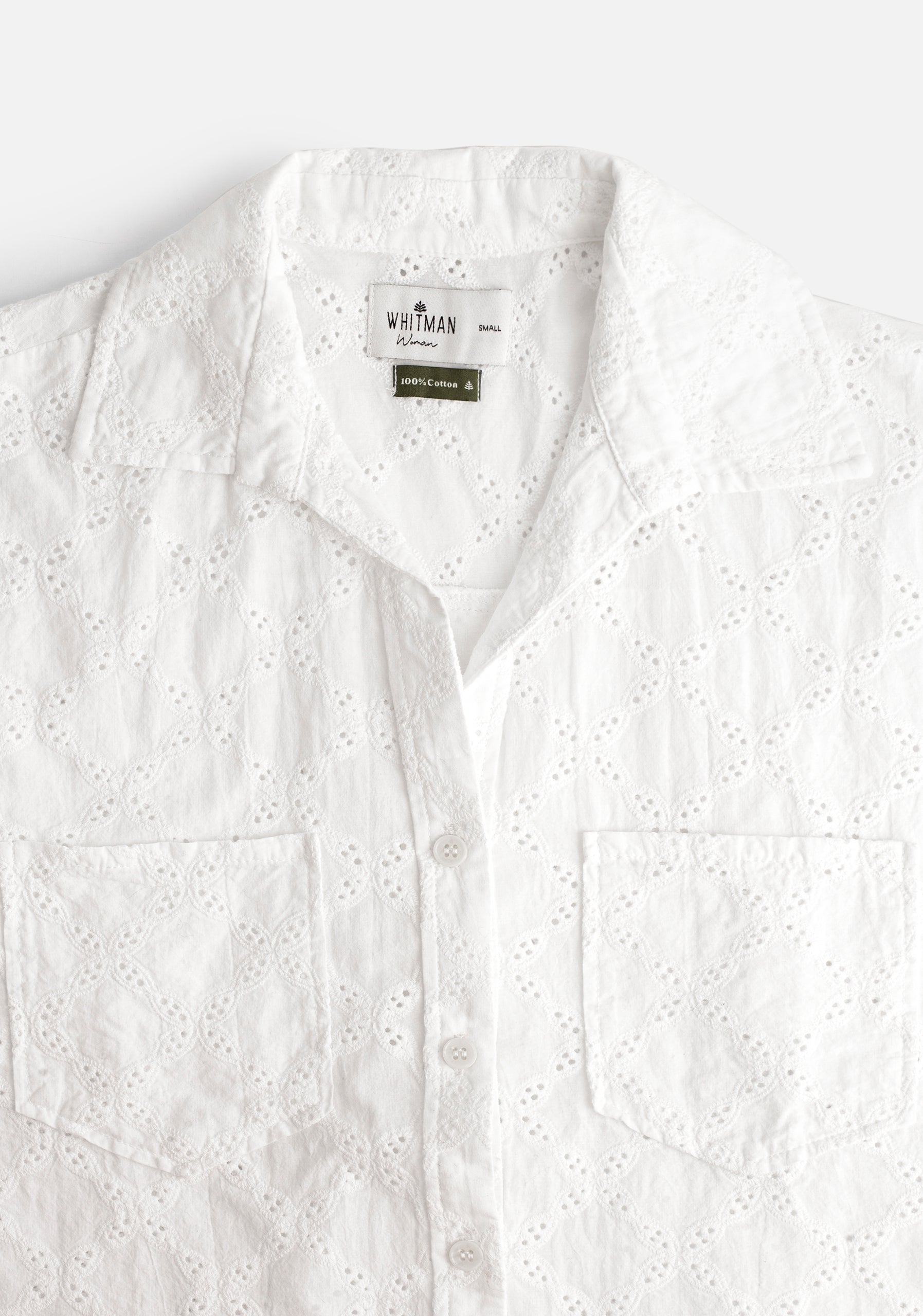 Buttonhole Cuban Shirt. White Bonn