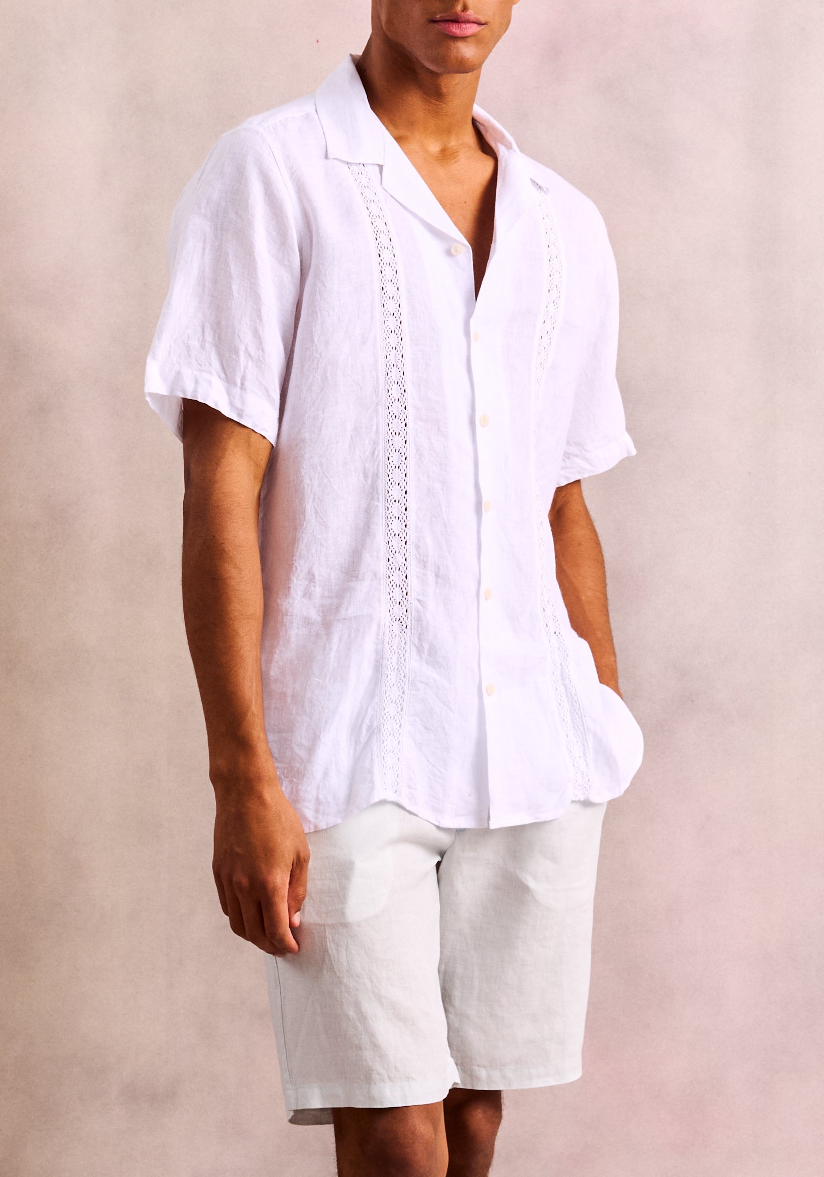 Guayabera Bol. White Short Sleeve