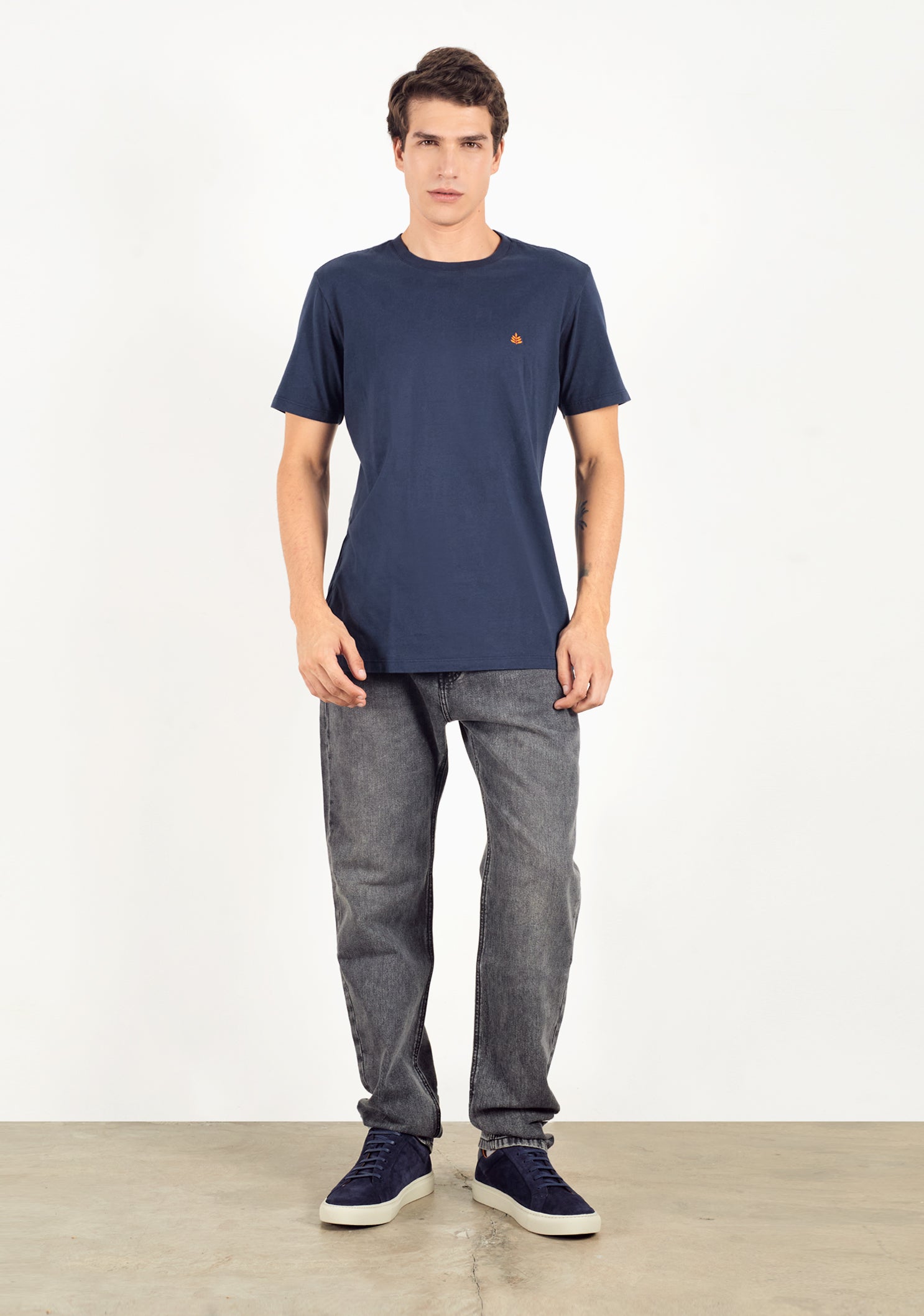 Dark Blue T-Shirt L-Orange