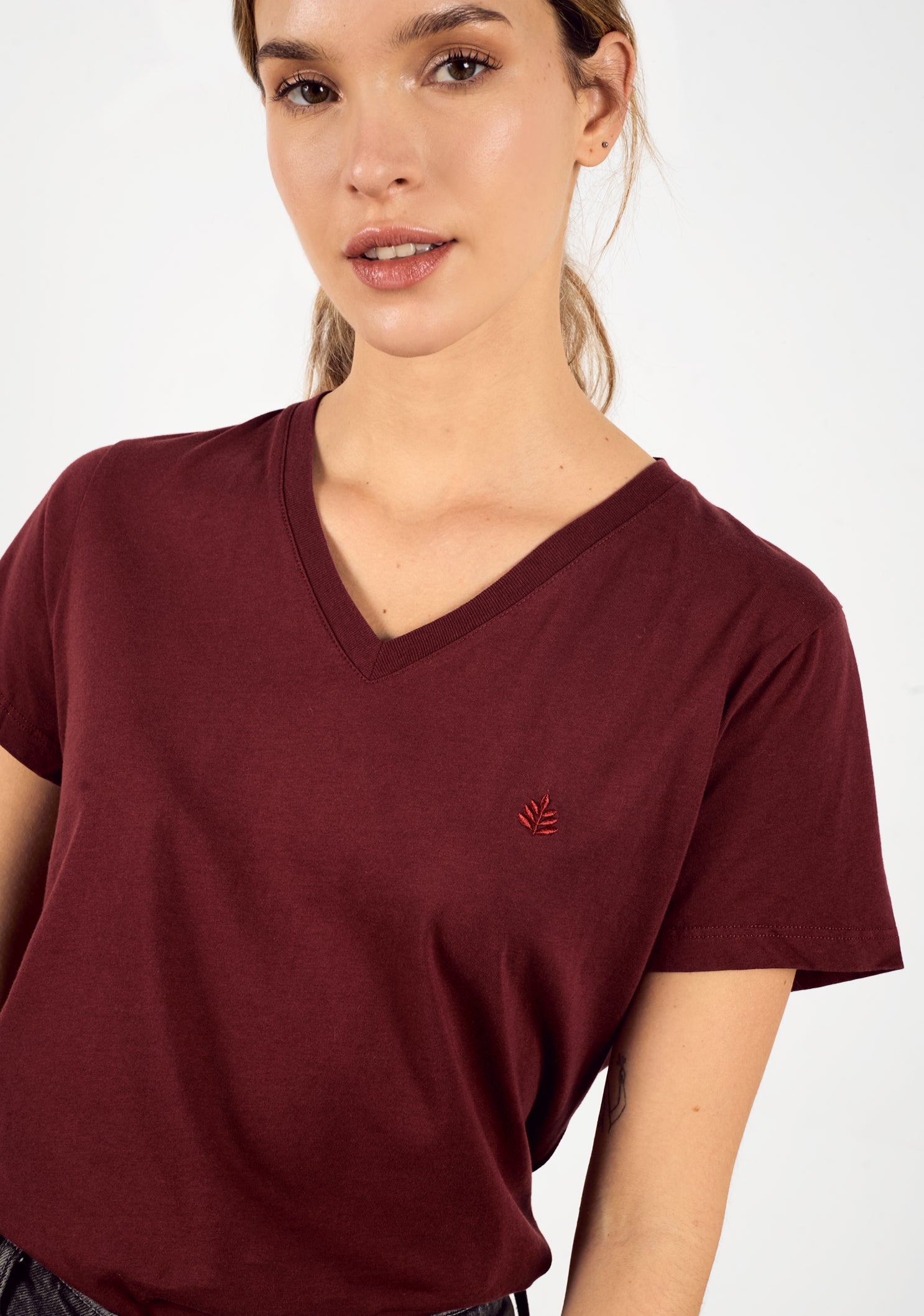 Cenv. Women's Burgundy T-Shirt