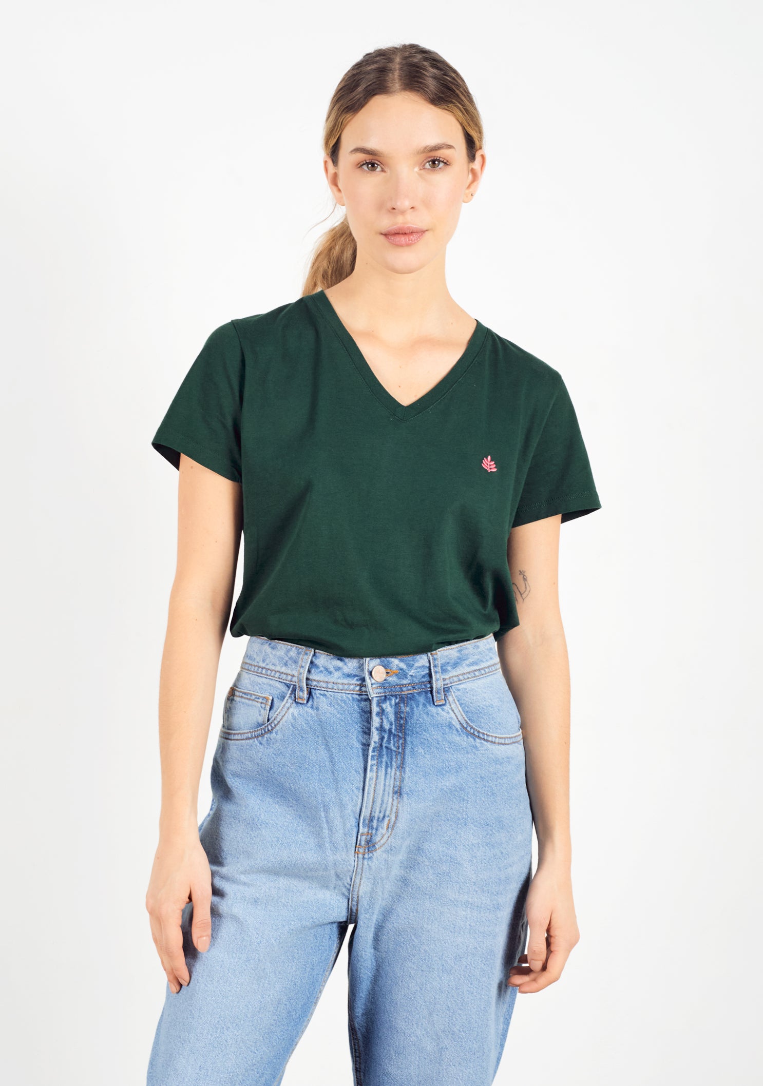 Cenv. Women's Dark Green T-Shirt