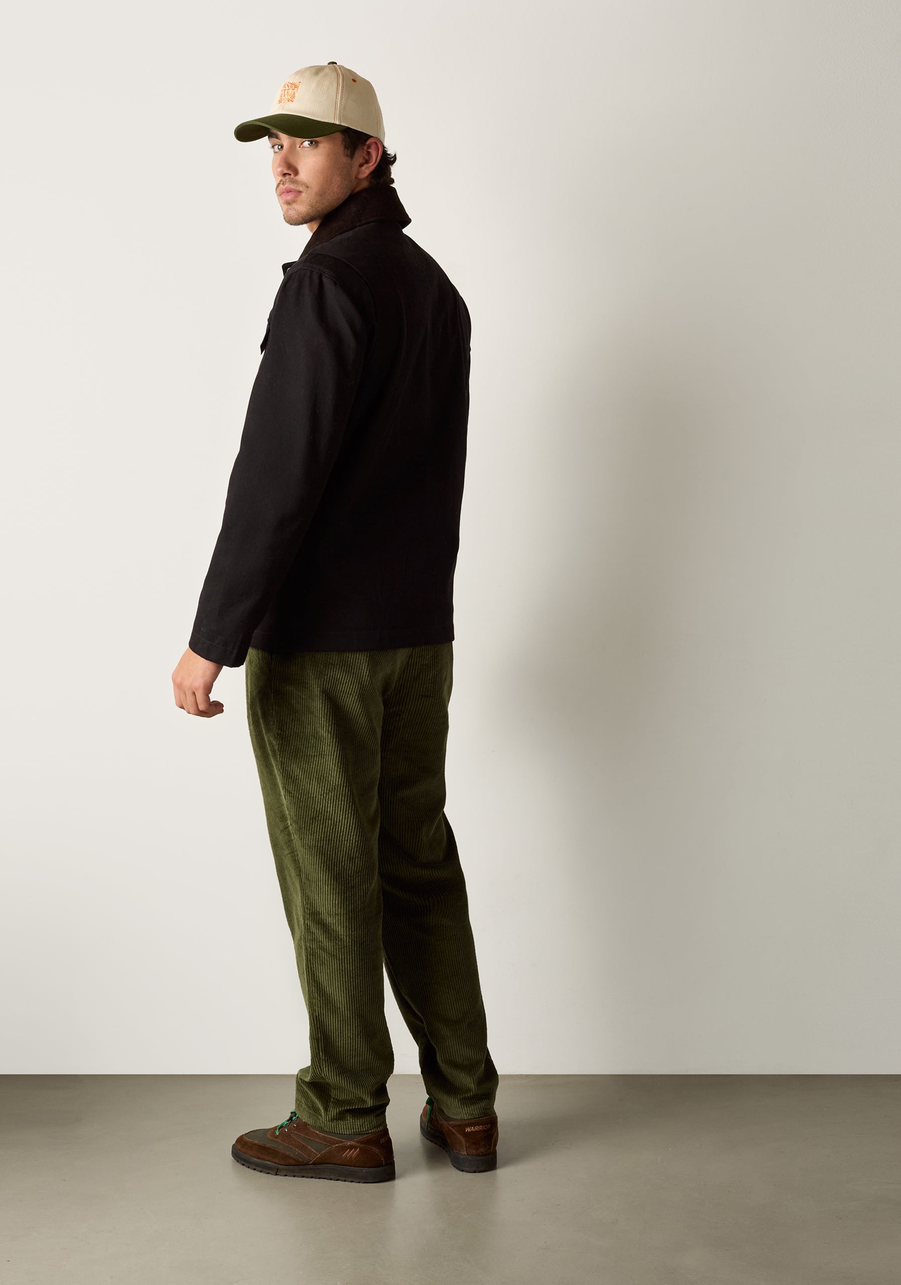 H Leonard Jacket Plain Black