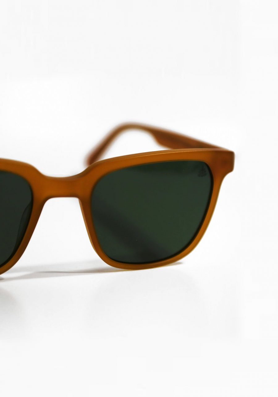 Nairobi Camel Glasses