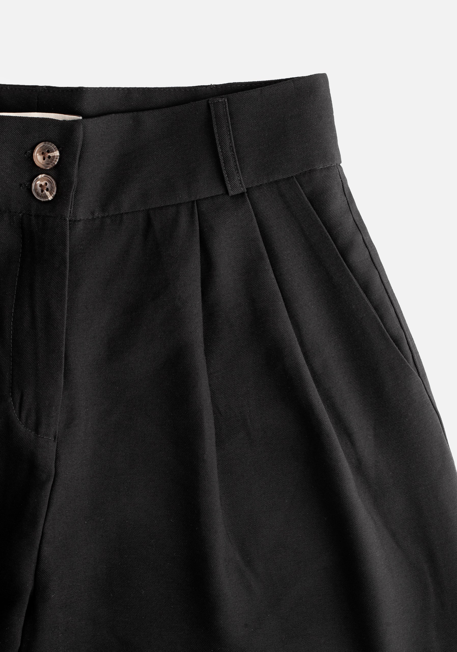 M Cayrus Black Pants