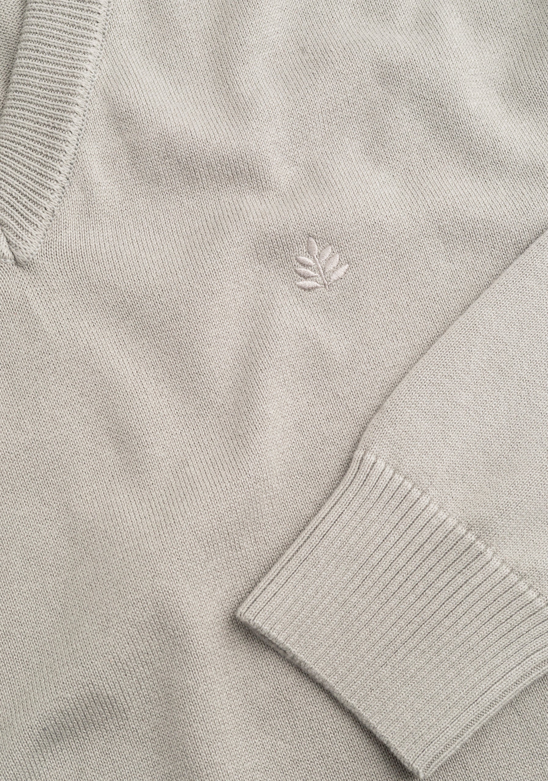 H Newark Jacket V-Neck Dark Gray