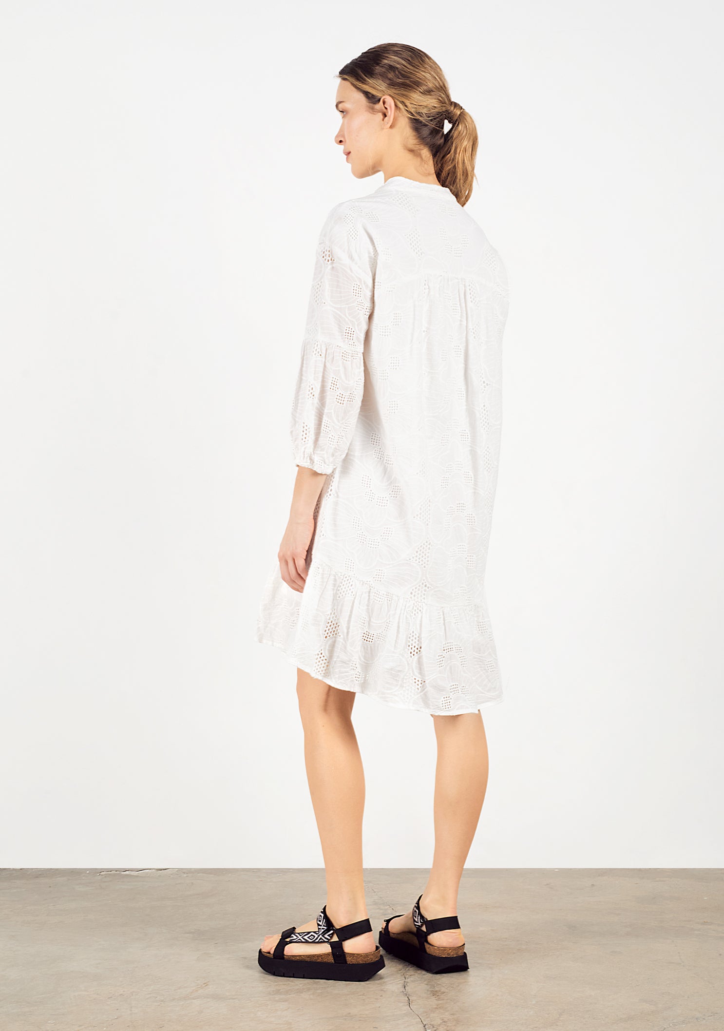 Areia White Dress