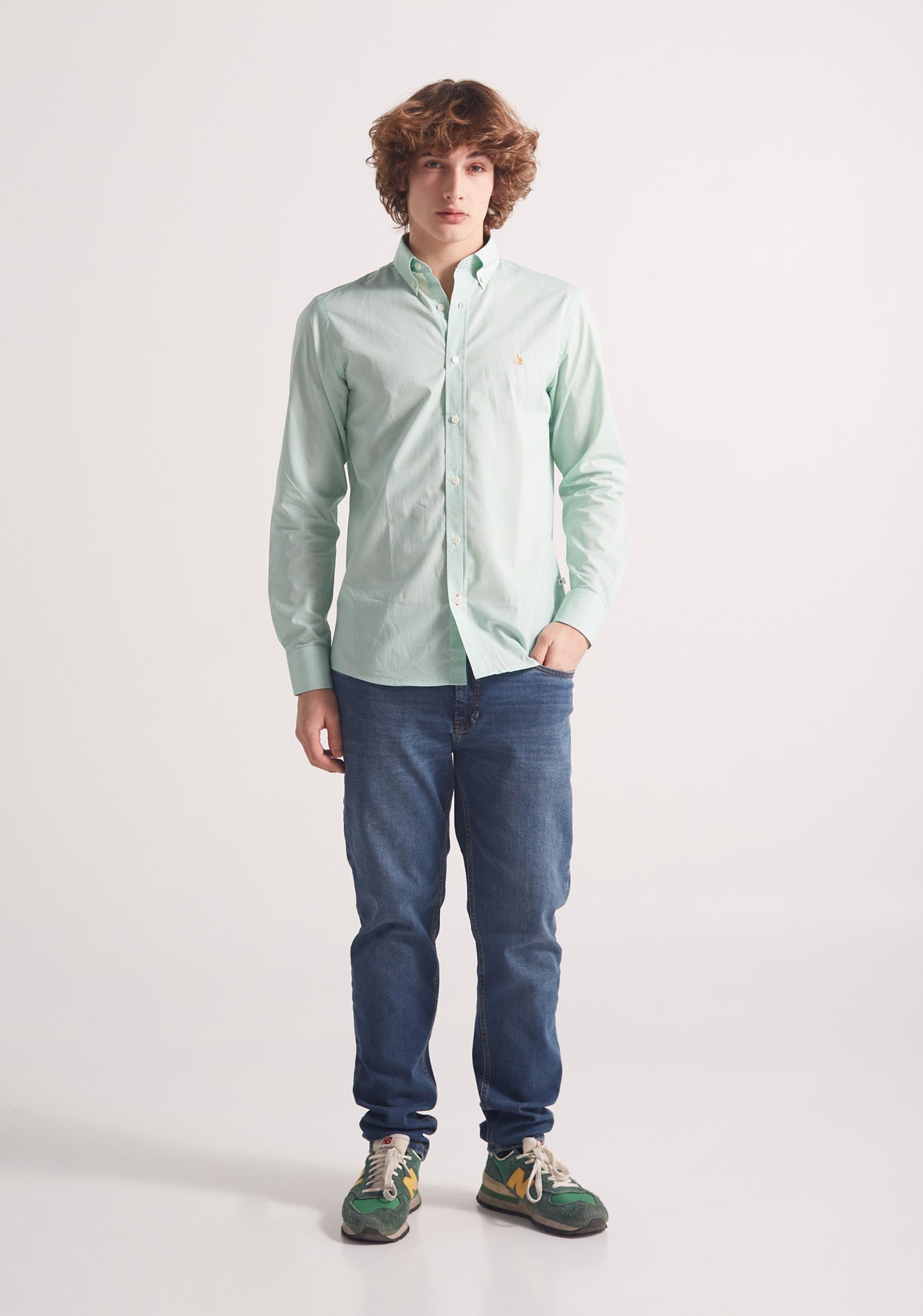 Camisa Whitman Cuadros Pequeños Verde - Blanco Cuello Button Down